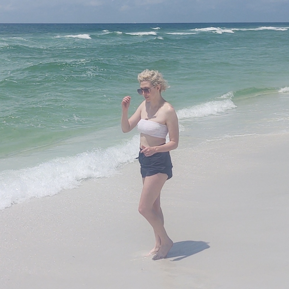 Meet your Posher, Allison